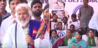 Gaddar participated in YS Sharmila initiation