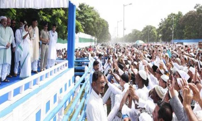 Mamata Benerjee eid greetings