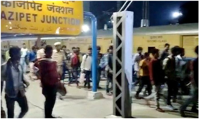 RPF rescues 34 children in Kazipet junction