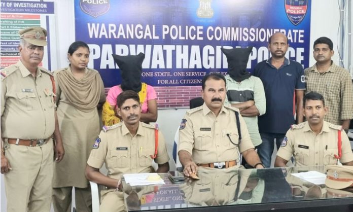 Parvatgiri police arrested three accused