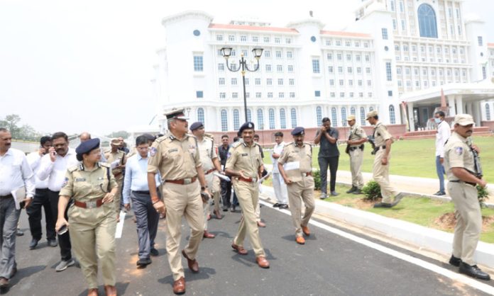 DGP visits New Secretariat