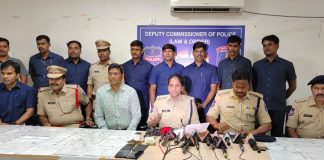 fake insurance certificates Gang arrested