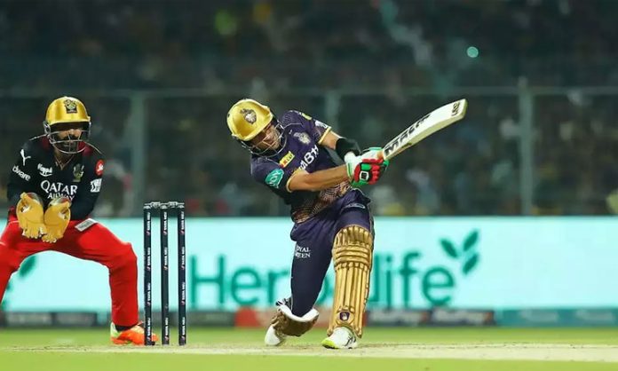 IPL 2023: Kolkata lost 5 wickets for 85 Runs against RCB