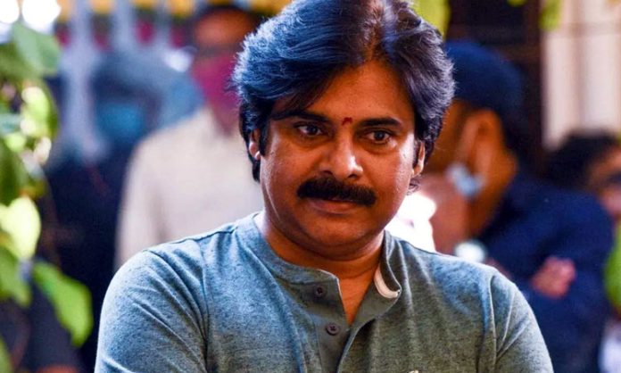 Trivikram Srinivas title to Pawan Kalyan's movie?