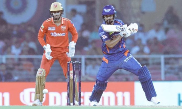 Punjab target is 160 runs