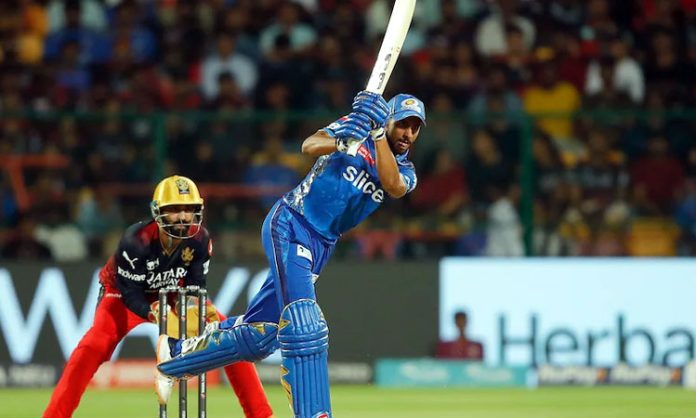 IPL 2023: MI Set 171 Runs target for RCB