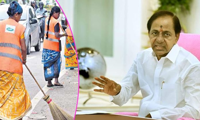 CM KCR Comments on Sanitation workers