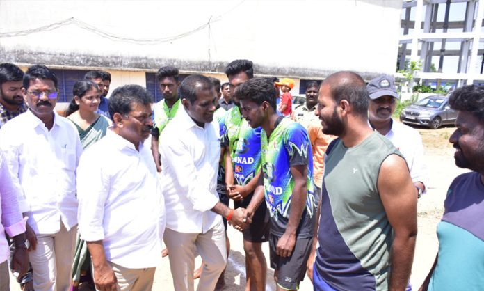 CM KCR encourages young sportspersons: Sats chairman Anjaneya Goud