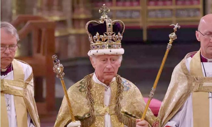 Charles-III-coronation