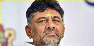 DK Shivakumar makes emergency landing