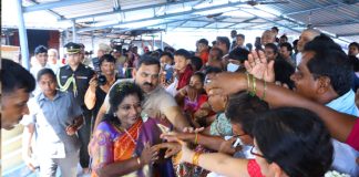 Governor Tamilisai soundararajan visits bhadradri temple