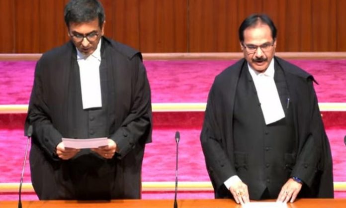 Justice Mishra Viswanathan sworn as Supreme Judges