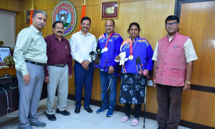 Medals for TSRTC employees in international sports competitions