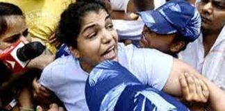 Sakshi Malik and phogot arrested
