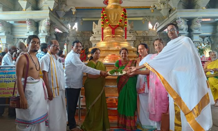 Silver shoes were presented to Bhadradri Ramaiah