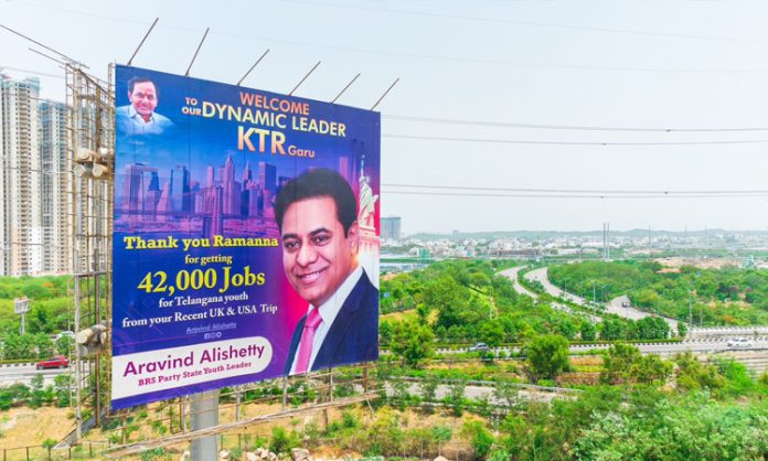 Welcome banners to Minister KTR on ORR