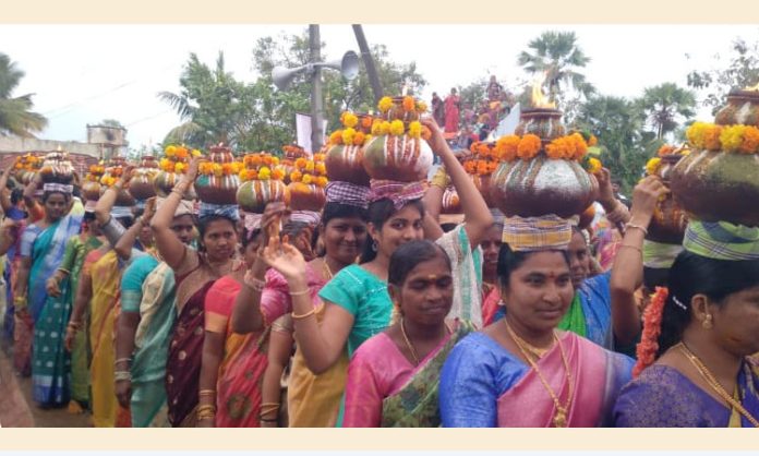 Birappa Kamarathi Kalyanam in full splendor