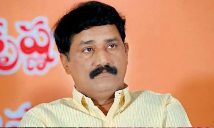 Ganta srinivas rao comments ycp leaders