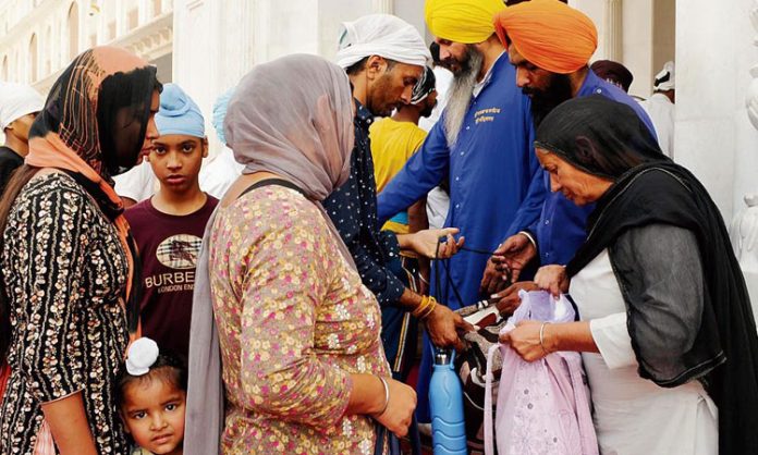 Female security guard at Golden Temple