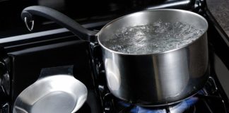 Hot water send on lover