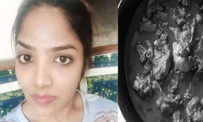 theft with chicken curry in koyampattur district