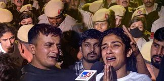 Police clashes with Wrestlers in Delhi