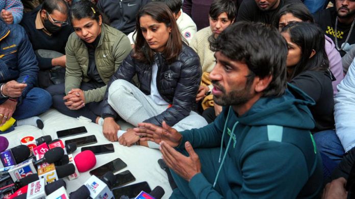 Indian Top Wrestlers Protest