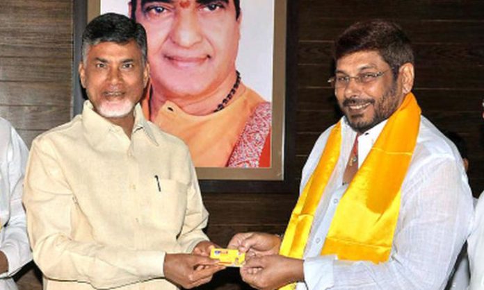 Anam Ramanarayana Reddy join to TDP