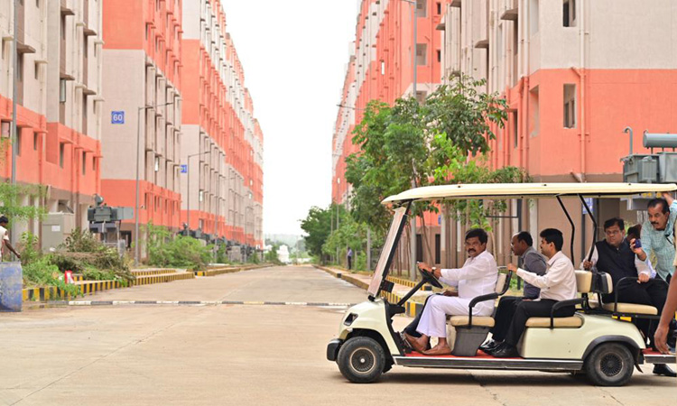 double bedroom complex