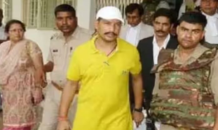 Gangster Sanjeev Jeeva Shot Dead On Lucknow Court