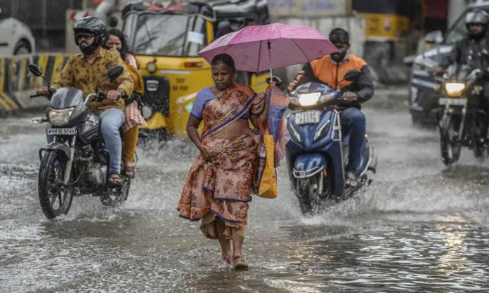 Heavy rains in Telangana