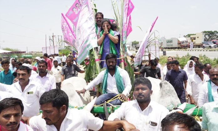 MLC Kavitha started Rythu Vedika in Sadashivanagar