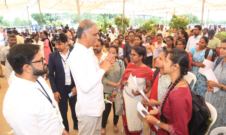 Minister Harish Rao launches Mega Job Mela in Siddipet