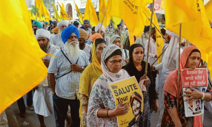 Pro Khalistan slogans in golden temple