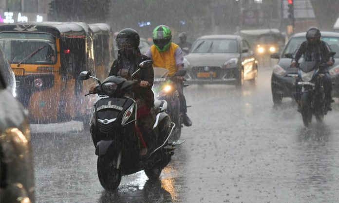 Rain in many parts of Hyderabad