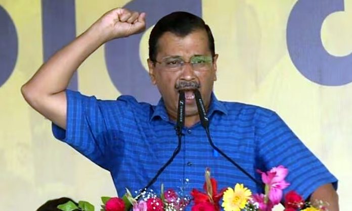 Arvind Kejriwal slams Centre