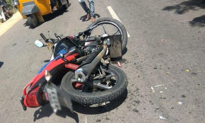 Bike Accident in Vikarabad District: One killed