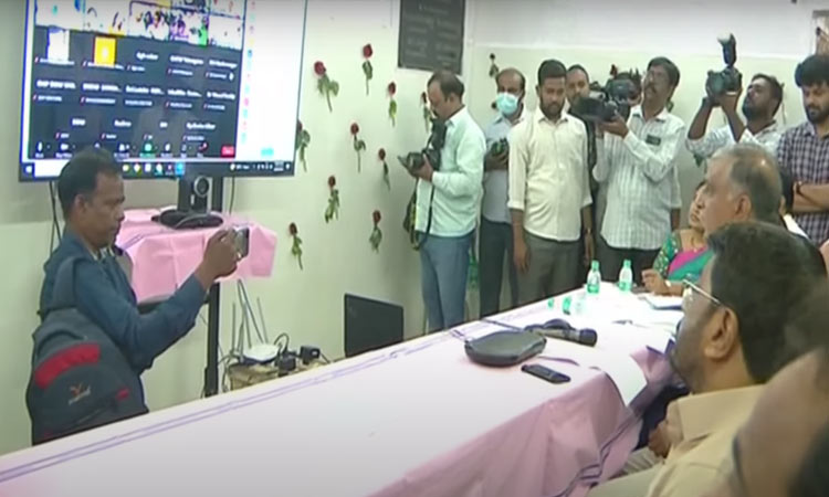 Harish Rao Inauguration of Phaco Machines at Sarojini Devi Eye Hospital