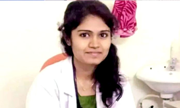Police Chargesheet with 970 pages in Medico Preethi Case