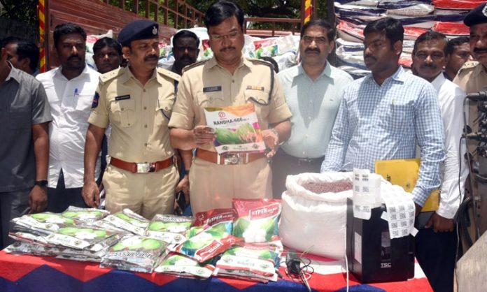 Fake seeds Gang arrested in Warangal