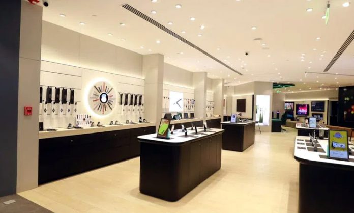 Samsung launch premium experience store in Inorbit mall