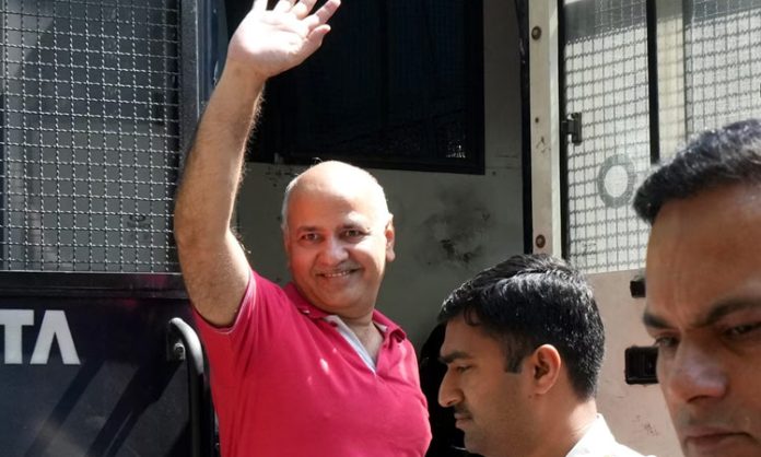 Delhi Court allows Sisodia to meet his wife