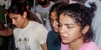 Delhi police ask wrestlers proof against brij bhushan