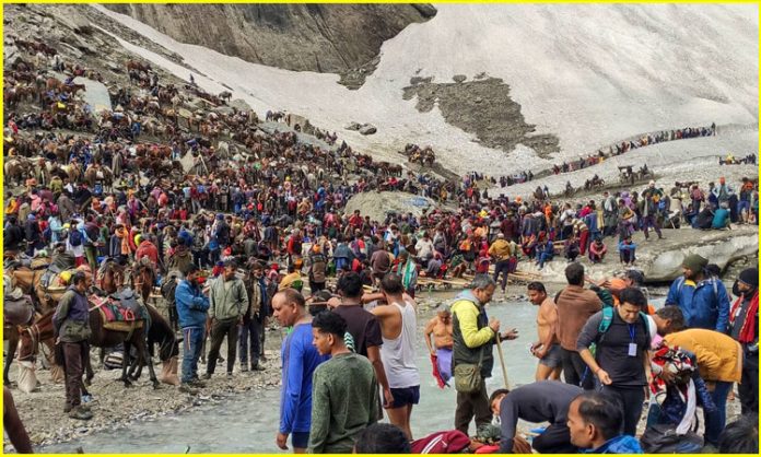 200 Telugu pilgrims trapped in Amarnath Pilgrimage