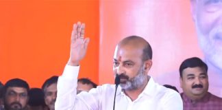Bandi sanjay comments on CM KCR