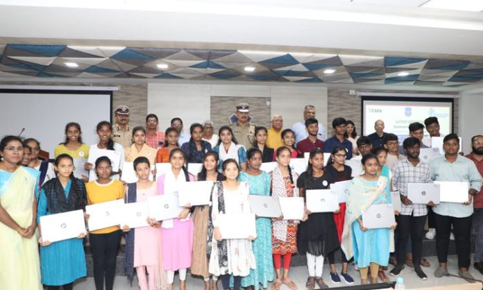 Youth should participate in community development: DGP Anjani Kumar