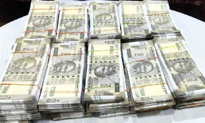 Fake notes gang busted in Kurnool