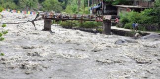Heavy rain in North India
