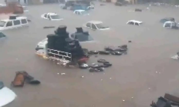 Heavy rains in Gujarat