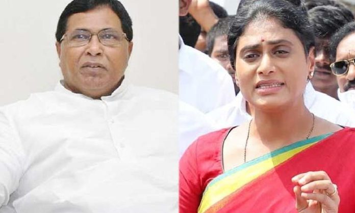 Did not hold talks with YSR TP chief Sharmila: Jana Reddy